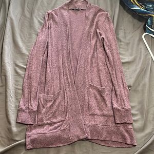 Lavender purple. Size unknown but fits Large. From stitch fix